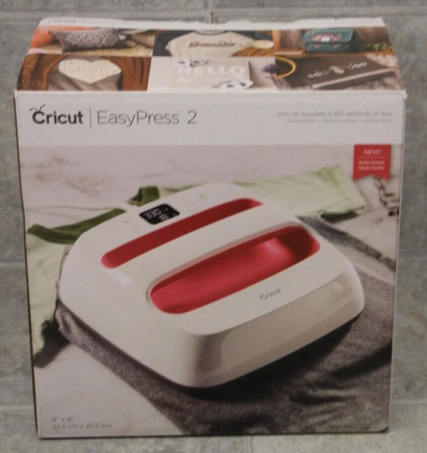 CRICUT EASYPRESS 2 2005432 Heat Press Machine 9" x 9" Rassberry 94.