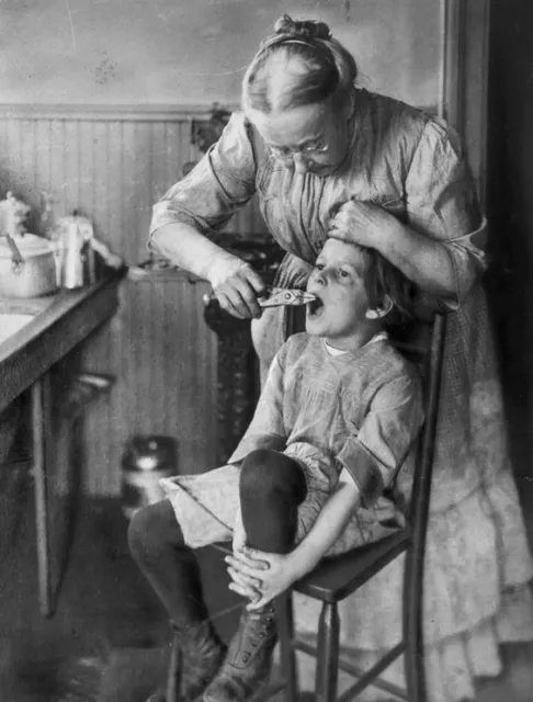 Antique Family Dentist Photo 298b Odd Strange & Bizarre