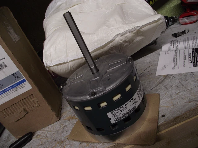 New Genteq Furnace Blower Motor 10B66