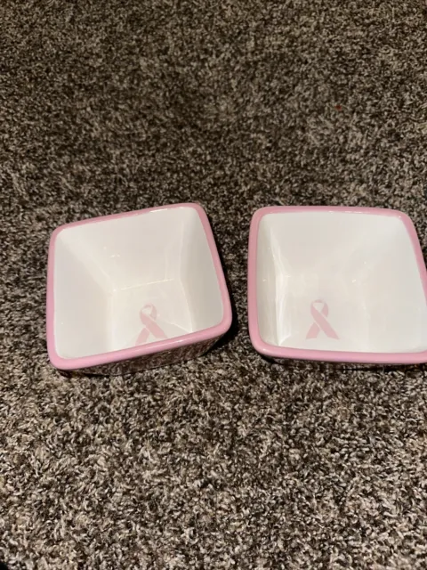 Pampered chef “ Help Whip Cancer” Limited, Edition Breast Cancer bowls