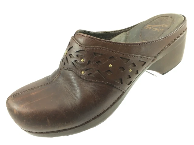 SH26 Dansko EUR 39 Shyanne Chocolate Brown Leather Comfort Laser Cut Slide Clogs