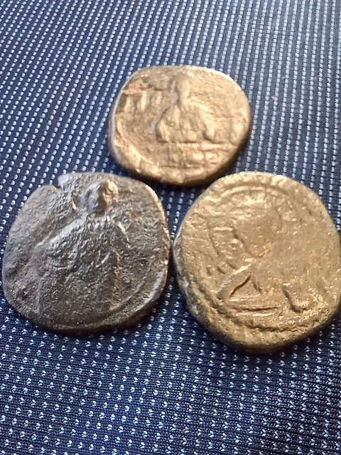 1- Ancient Byzantine Anonymous Coin - *Jesus Christ  King Of Kings* Lot R33