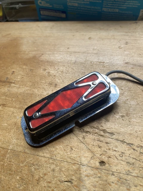 Vintage 1965 DeArmond Red Foil Goldfoil guitar pickup. Harmony Color Kat 9.33k Vintage 1965 DeArmond Red Foil Goldfoil guitar pickup. Harmony Color Kat 9.33k