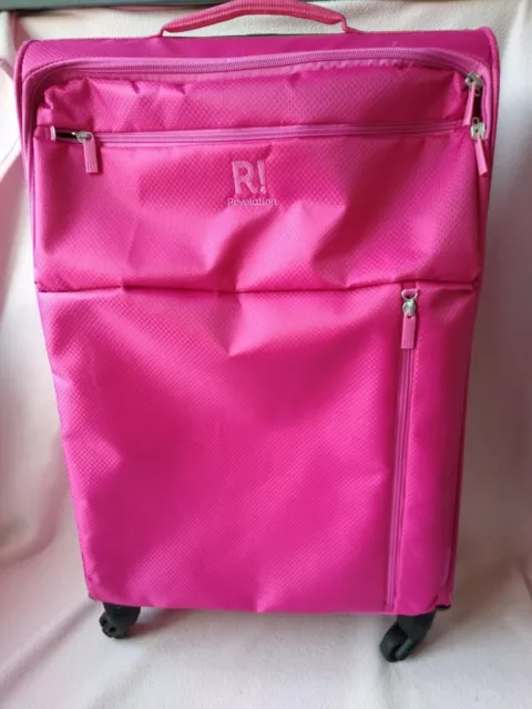 Revelation suitcase best sale weightless