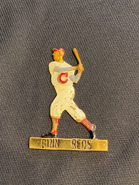 1939 Cincinnati Reds Enameled Baseball Player Pin