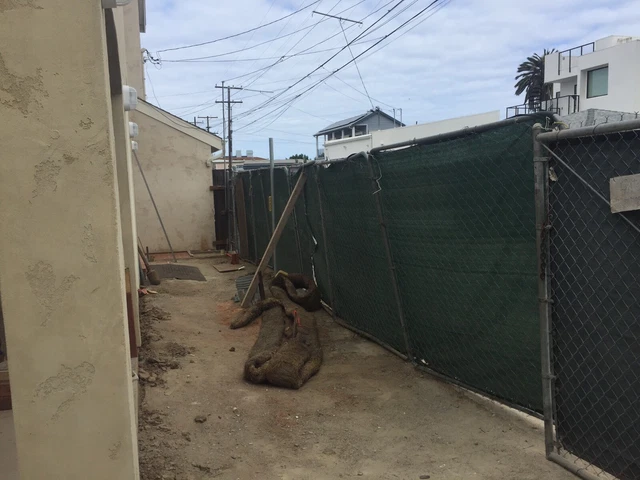 Construction Fence - six 6x6 panels $60. Pickup only in Pacific Beach San Diego 