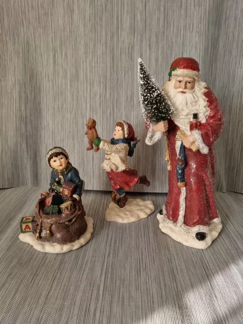 Christmas Figure Set Tall Glitter Santa Holding Tree & Kids With Presents Rare