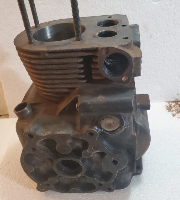 JOHN DEERE 110 Round Fender Kohler K181 Engine Crankcase Block 49.95