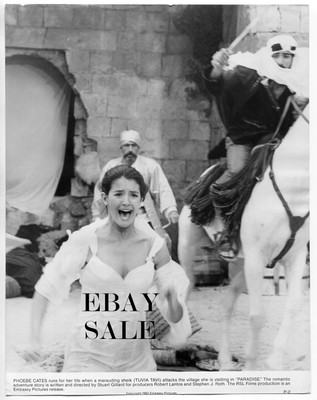 CUTE PHOEBE CATES Original VINTAGE PHOTO Sexy Busty PARADISE Ridgemont