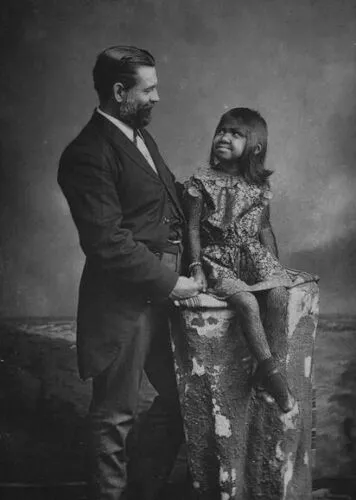 Antique Circus Photo 1085b Oddleys Strange & Bizarre