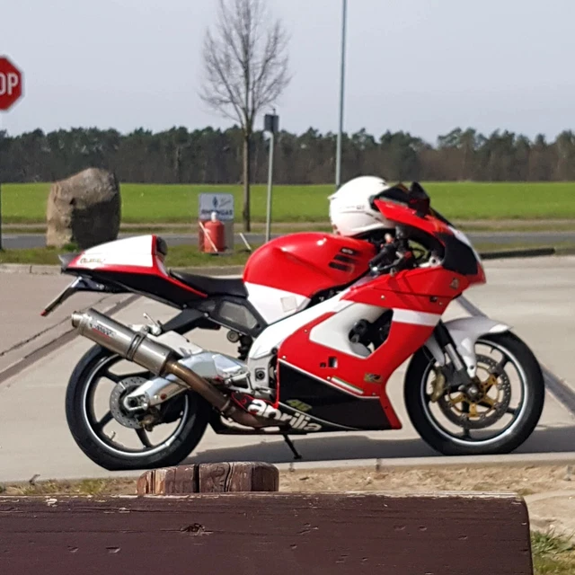 aprilia rsv mille rp