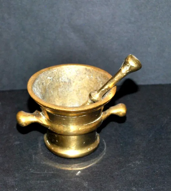 Mortier ancien en bronze doré - petit Pilon à médicaments Cuisine 3
