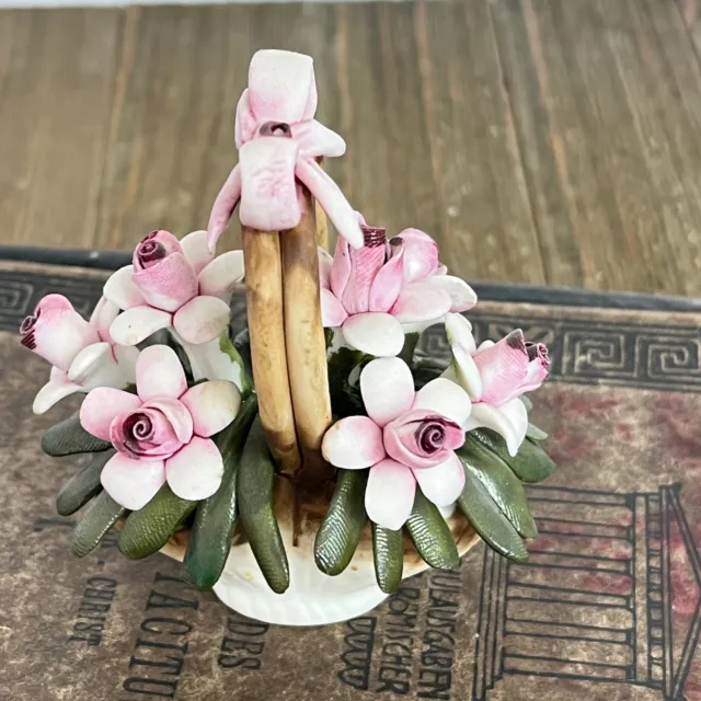Vtg NUOVA CAPODIMONTE Handled Molded Basket of Flowers Roses Italy 3.25 " Crown