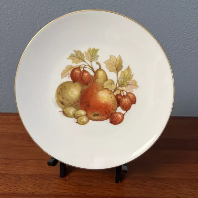 Vintage Bareuther Waldsassen Small Plate-Fruits Design With Gold Trim-Bavaria 8”