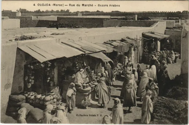 CPA AK MOROCCO OUDJDA Rue du Marche - Arab Bazaars (31130)
