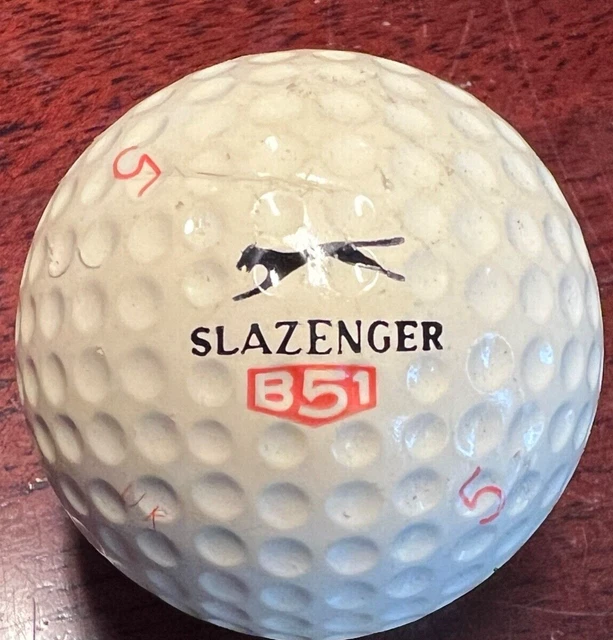 父の日に！　ヴィンテージ ゴルフボール　Slazenger B51 PRO SLAZENGER TOP B51 Pro Australia Vintage Used Golf Ball (M-2-9