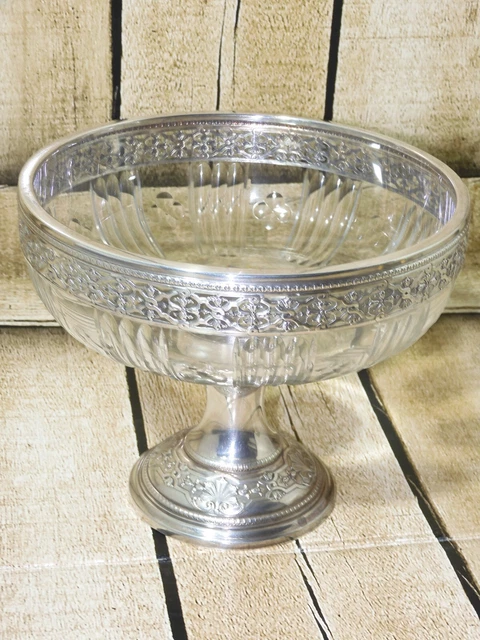 Timbale en argent massif poinçon Minerve 1er titre - Arts de la table