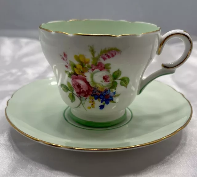 Shelley Bone China Green Tea Cup & Saucer Floral Gold Trim England VTG #13257L