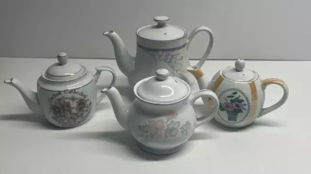 Set di 4 Pentole da Tè Vintage, Sella, Giapponese, Cinese e Inglese (H90)
