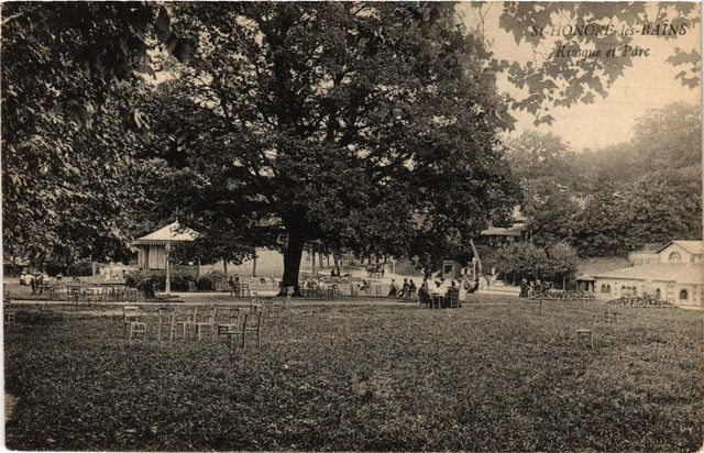 CPA Le Parc et le Kiosque (293117)