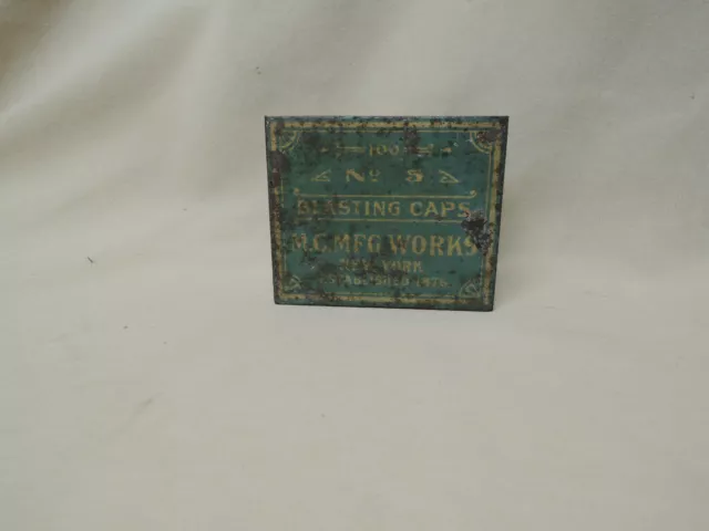 Vintage M.C. Mfg Works Blue Blasting Caps Tin 100 No 5