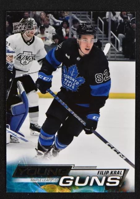 2019-20 Pierre Engvall Upper Deck Young Guns rookie hockey card - #476 -  Leafs