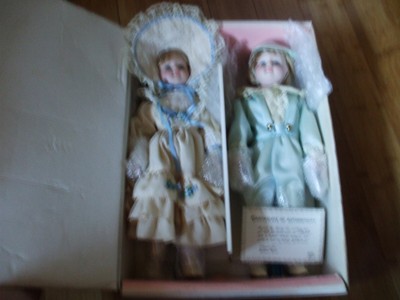Pair Of Marian Yu Dolls 15 "