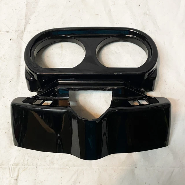 HARLEYDAVIDSON VIVID BLACK Instrument Cluster Trim Harley Road Glide
