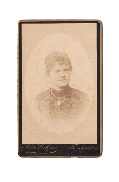 CDV Foto Damenportrait - Frankfurt Main 1880er
