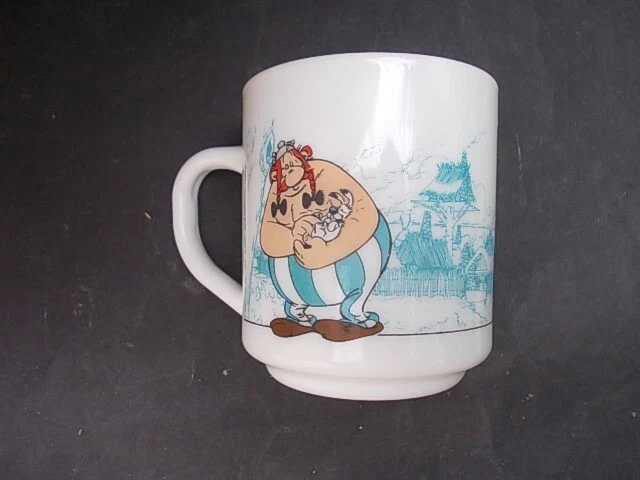 Tasse Mug Astérix Et Obélix - Collection Falbala Ferero Kinder 2004, Occasion Parfait état