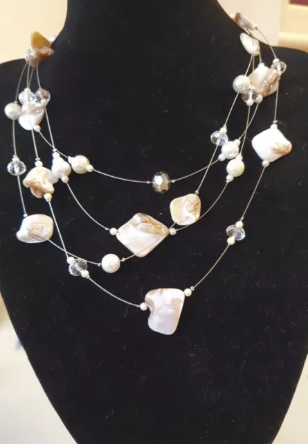 Unikat! Feine Halskette Kette aus Biwa Perlen & Kristall, 45cm Weiß Beige