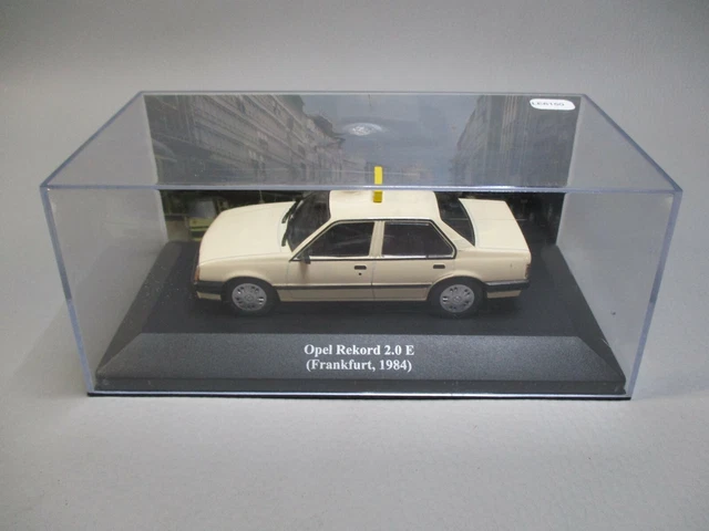 Miniature IXO 1/43 Taxi Londres LTC TX4 2009 - Collection Taxis Du Monde Altaya