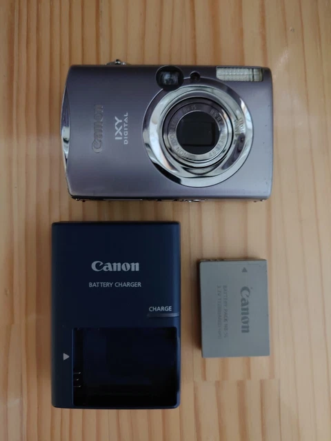 CANON IXY DIGITAL 900 IS Compact Digital Camera Small Wear