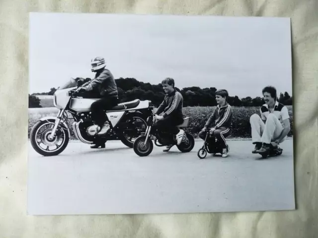 1979, Kawasaki Z1000 & Minibikes, Original Press Release, Motorcycle Photograph.