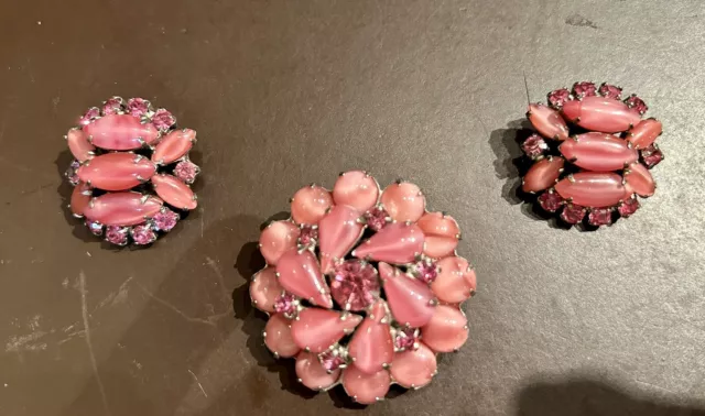 Weiss Rhinestone Crystal Brooch & Clip Earrings Set Pink Floral 2" Vintage