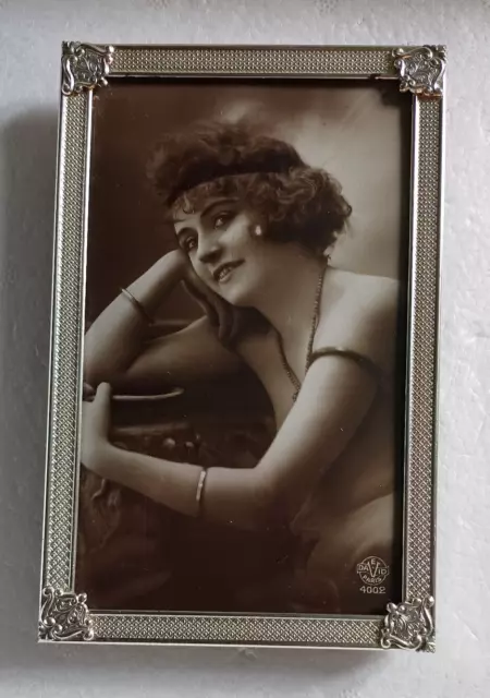Porte photo ancien cadre carte postale femme