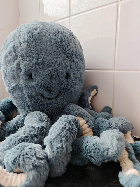 jellycat-large-storm-octopus-dark-blue-sea-ocean-soft-toy-plush-57-90