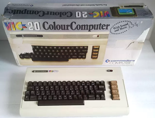 Tested UK Commodore VIC 20 Classic Vintage Computer Boxed - Early Model