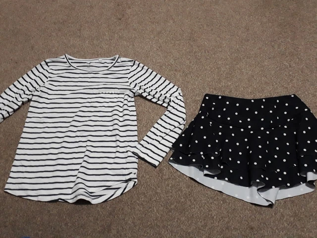 Girls Bundle Of Clothes Aged 10-11 Years. Please see description. 14