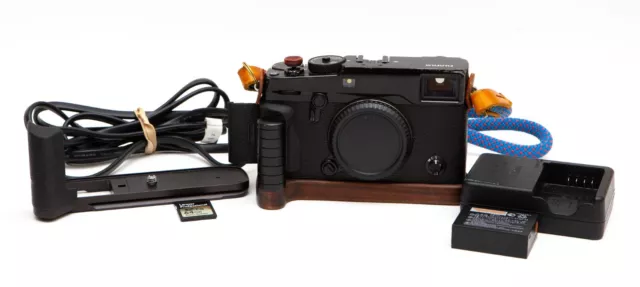 Fujifilm Fuji X-Pro2 X Pro 2 24.3MP Mirrorless Digital Camera (Black) + Extras