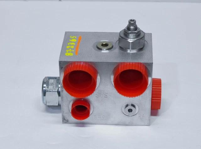 New Pioneer HR2062 Flow Diverter for Strong Arm Tarping System New Style