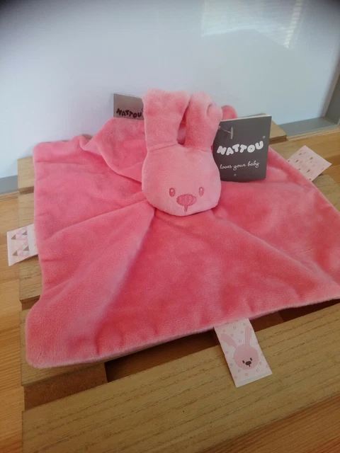 Doudou plat lapin lapinou rose saumon étiquettes triangles Nattou neuf