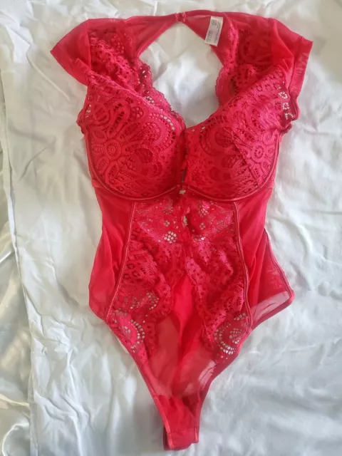 NWOT Bras n Things Red Lace Bodysuit 8D/DD