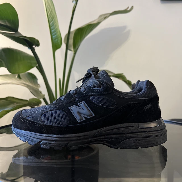 NEW BALANCE MADE In USA Mens6 womens7.51300 Classic Suede Shoes