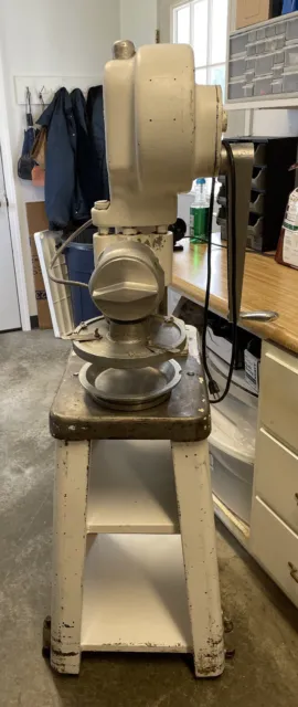 Kaiser Dial-O-Matic manual pie press