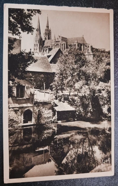 vtg postcard Chartres Eure Loir Rives Cathedrale Eds Yvon unposted