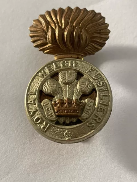 ORIGINAL ROYAL WELSH Fusiliers Regiment Cap Badge FIRST PATTERN #55 $12 ...
