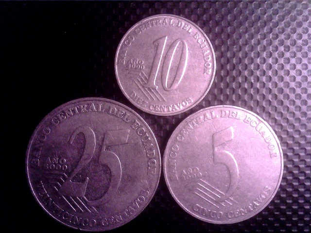 Ecuador   5  10   25   Centavos   2000  Jun05