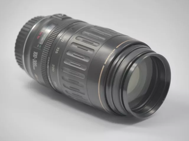 Canon Zoom Lens EF 100-300 mm f 4.5-5.6 USM Ultrasonic - Gut
