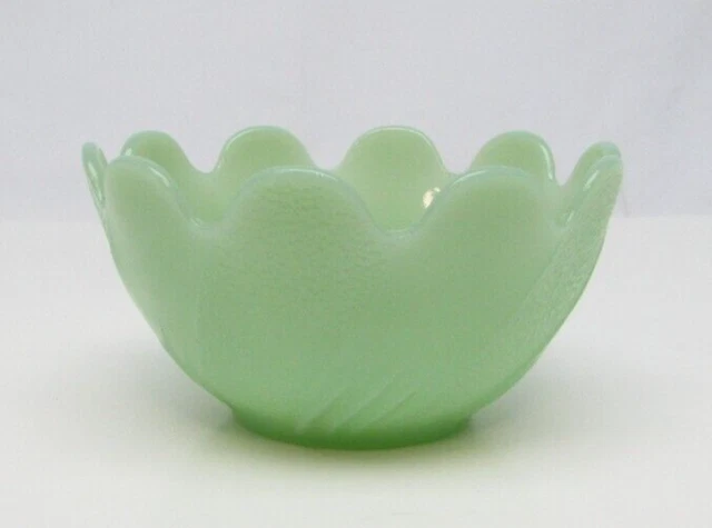Vintage Jade-ite 2.5" Tall Lotus Blossom Dessert Bowl NOS